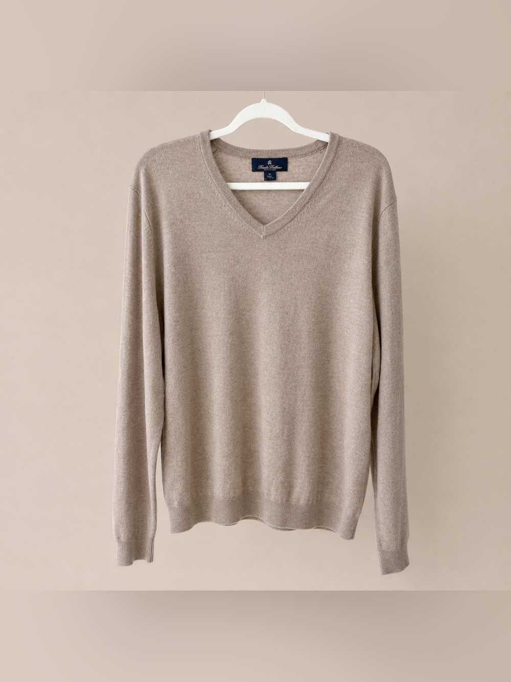 Brooks Brothers 346 Extra Fine Merino Wool V-Neck Sweater Taupe Size Large